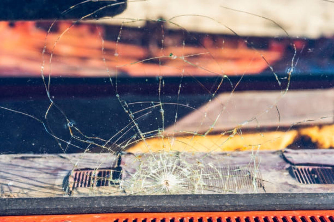 Auto Glass Repair Hacienda Heights technician working