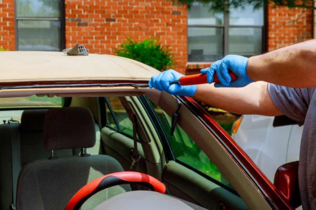 Professional Auto Glass Repair Rosemead technician working