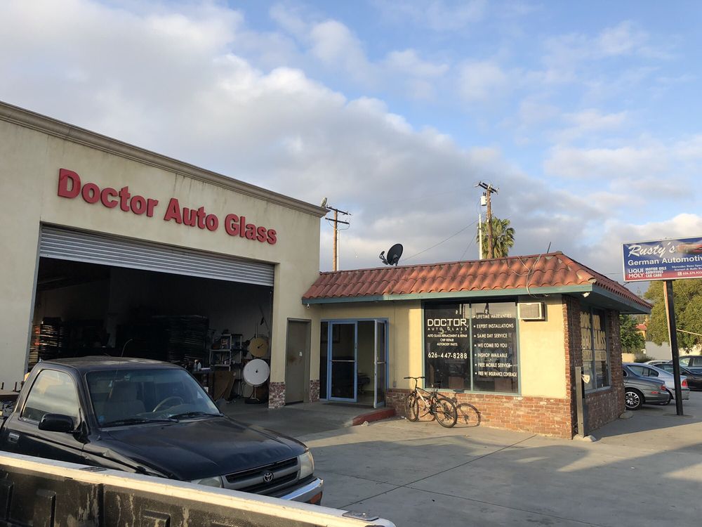 auto windshield replacement near me